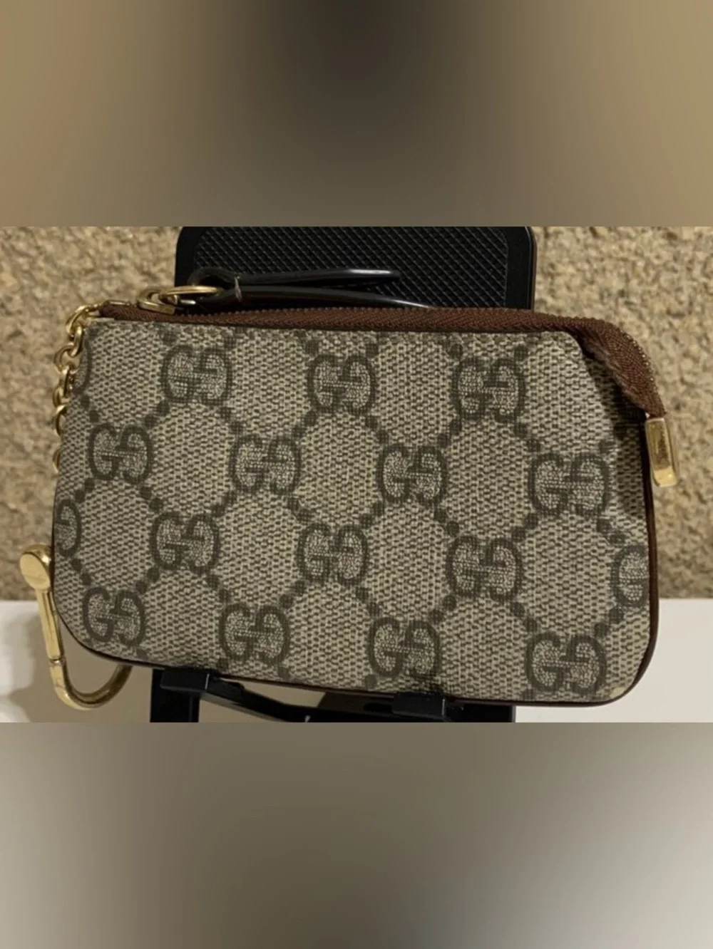 Gucci Coin Purse Key Pouch Cles - GG Supreme, Authentic - Picture 2 of 9